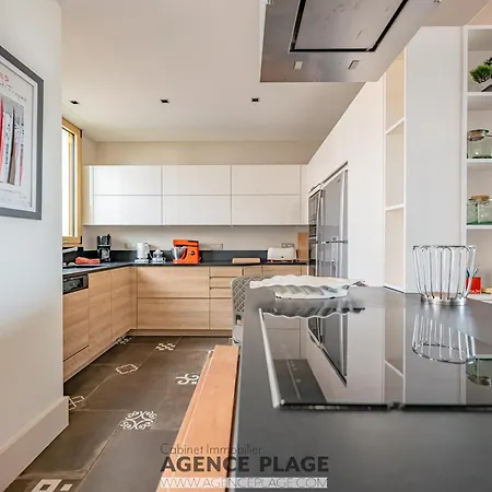 Maison Spacieuse Avec Ascenseur Et Climatisation, Proche - Fr-1-197-616 * Ле-Сабль-д’Олон