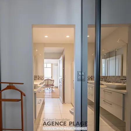 Maison Spacieuse Avec Ascenseur Et Climatisation, Proche - Fr-1-197-616 *