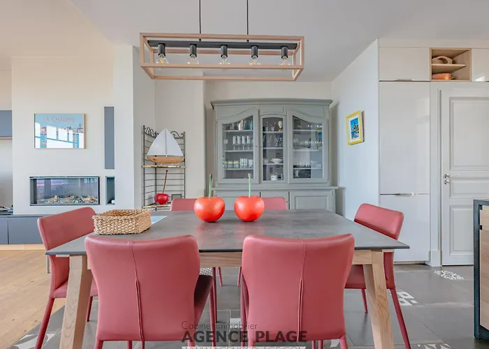 Maison Spacieuse Avec Ascenseur Et Climatisation, Proche - Fr-1-197-616 Ле-Сабль-д’Олон