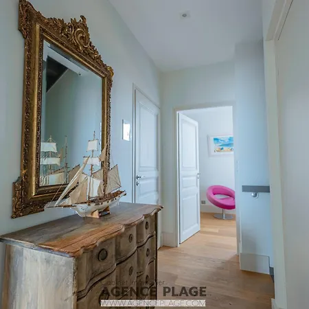 Maison Spacieuse Avec Ascenseur Et Climatisation, Proche - Fr-1-197-616 *