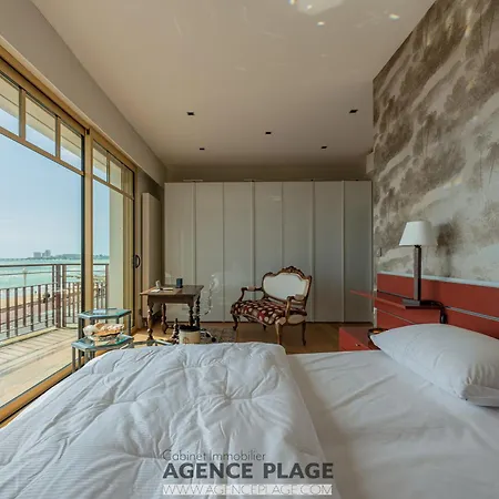 Maison Spacieuse Avec Ascenseur Et Climatisation, Proche - Fr-1-197-616