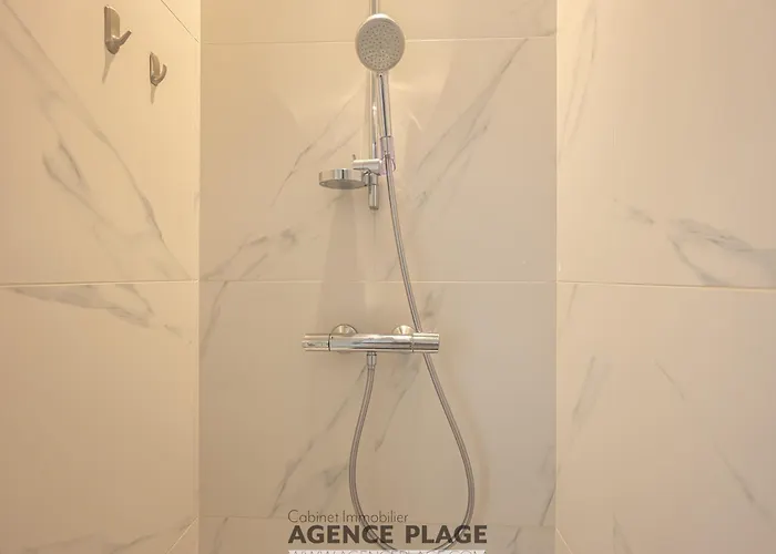 Maison Spacieuse Avec Ascenseur Et Climatisation, Proche - Fr-1-197-616 בית נופש